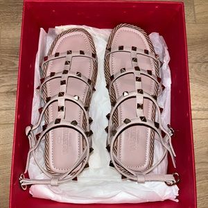 Women’s Valentino Garavani slippers